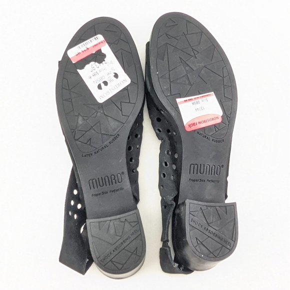 NEW Munroe Mickee Black Perforated Nubuck Sandal - Picture 5 of 7